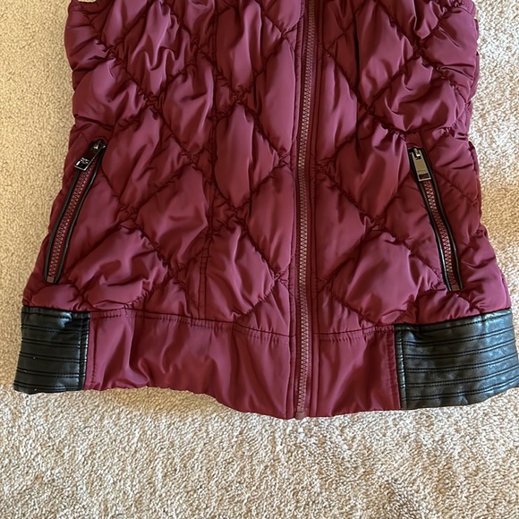 Marc New York Quilted Vest with Zipper Pockets. EUC - Picture 3 of 6